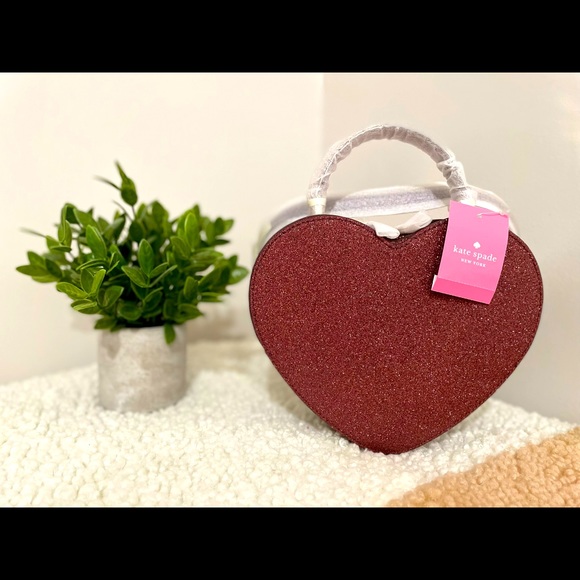 Kate Spade Heart Shape Sling Bag - Picture 2 of 4